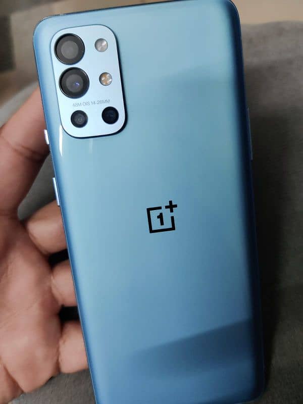 OnePlus 9R 12/256 urgent sale phone 3