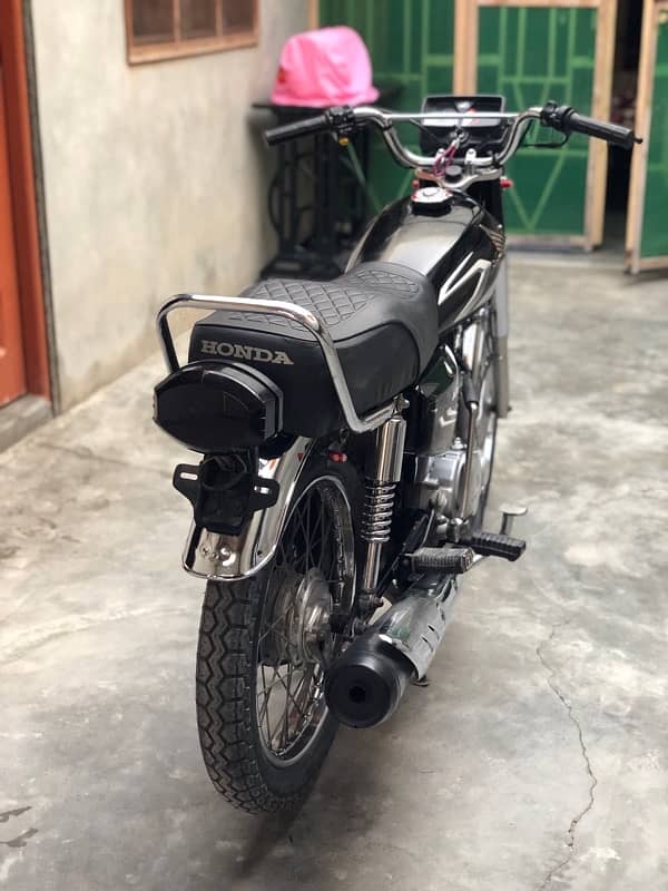 honda 125 2022 10