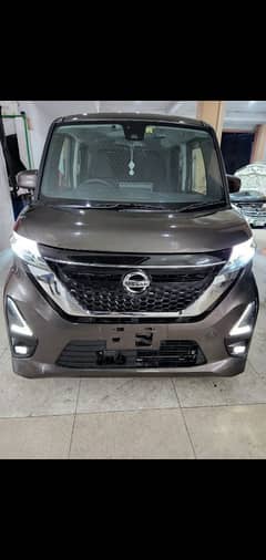 Nissan Dayz roox Highway Star 2020 model fresh import 2024