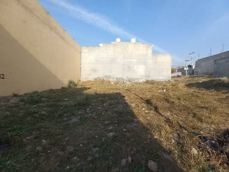 6 Marla Plot Urgent For Sale Solid Land Possession Able Plot In Airport Housing Society Sector 04 VIP EXTENTION Rawalpindi 4