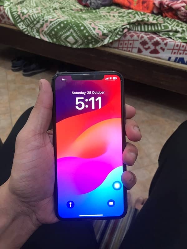 iphone 11 pro max 5