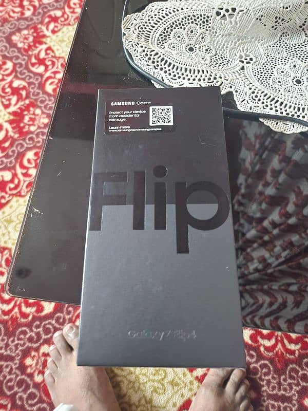 Samsung galaxy flip 4.12/256gb non pta 5