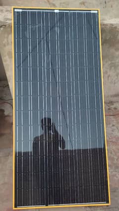 MG 175W solar Panel