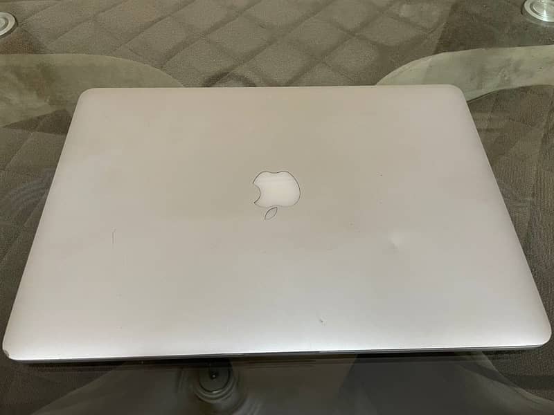 MacBook Pro 15”3 Urgent 0