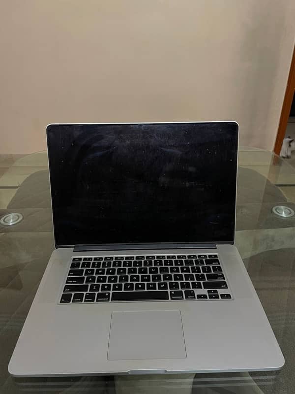 MacBook Pro 15”3 Urgent 2