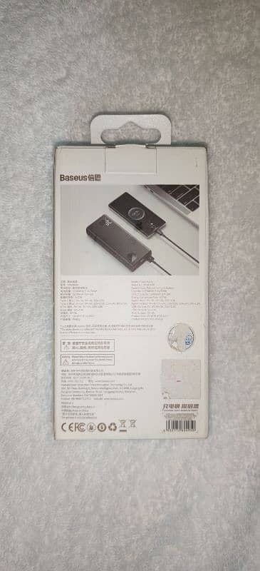 Baseus Adman 20000 mah 30W PD fast charge Powerbank 1