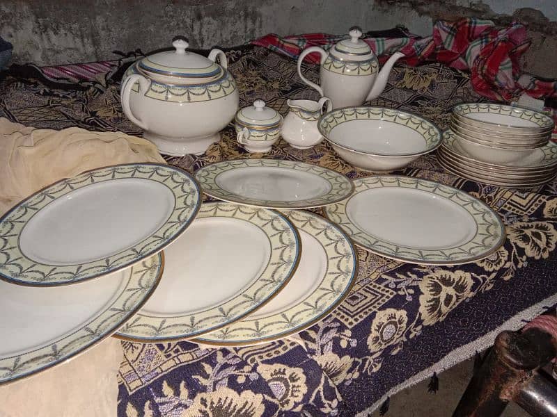 Gold Plated Dinner Set bon China 27 Pieces 5