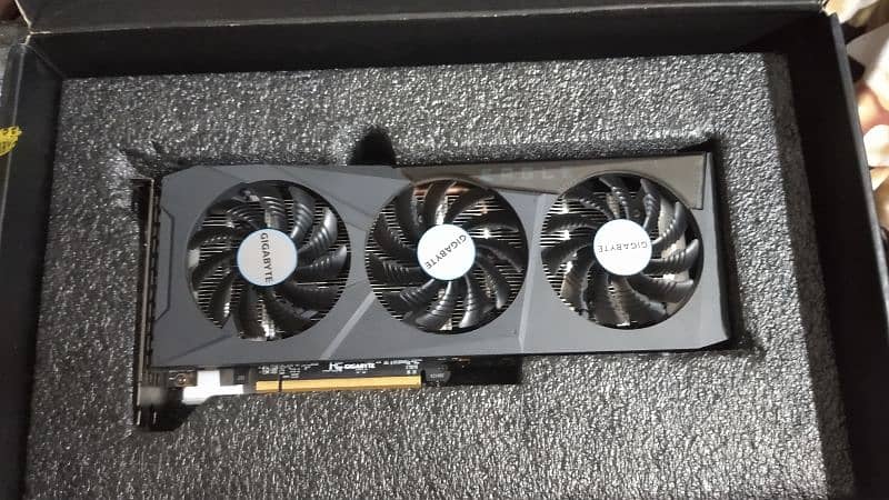 GIGABYTE RX 6600 EAGLE WITH BOX 10/10 CONDITION 0