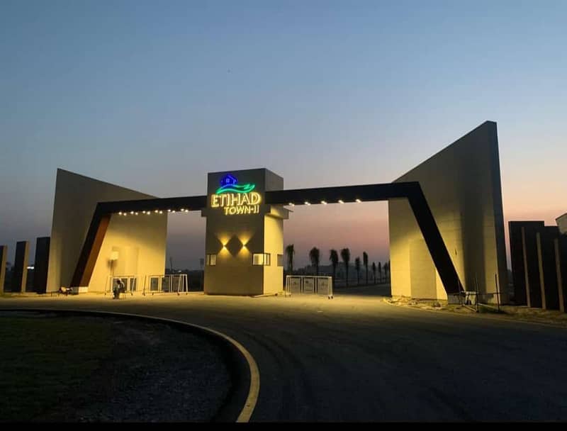 3, Marla LDA Approved Plots File For sale on 3 Year's installments in Etihad Town Phase 2 Lahore 6