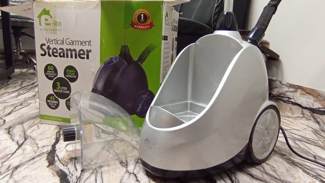 STEAM IRON | Vertical Garment Steamer 3