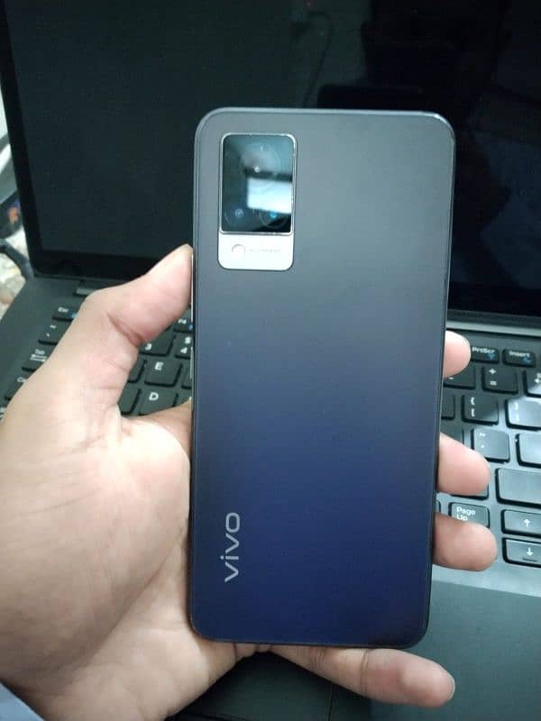 vivo v21 2