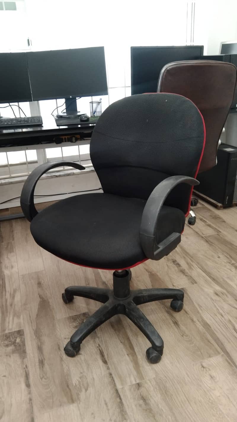 Office Furniture, Workstations Computer Desk Chair Sale (Auction) 15