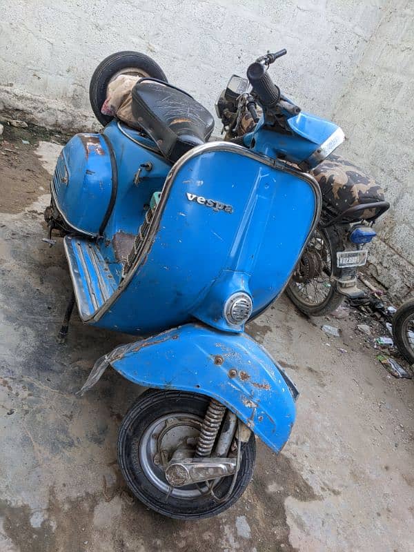 Vespa 150cc 77 model totally genuine exchange also possible 1