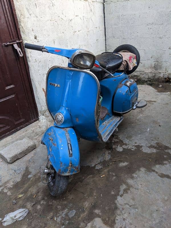 Vespa 150cc 77 model totally genuine exchange also possible 7