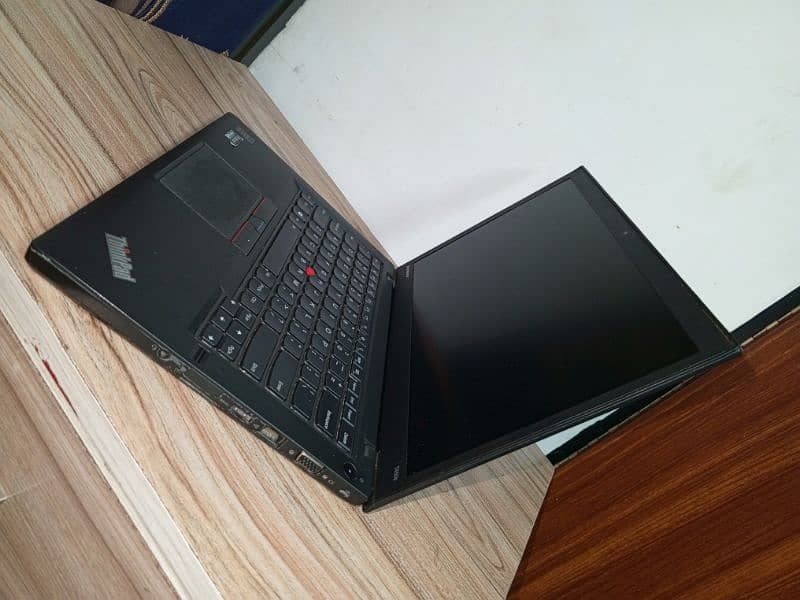 Lenovo core i5 5th gen 4