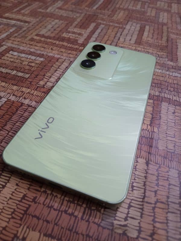 VIVO Y100 WITH 11 MONTH WARRANTY 1