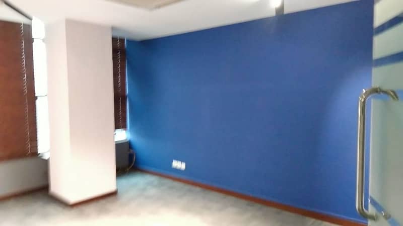 G-8 MARKAZ 2700 SQ. FEET EXECTIVE OFFICE REAL PICS ATTACHED 3