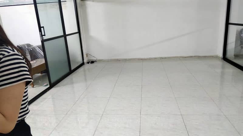 G-8 MARKAZ 2700 SQ. FEET EXECTIVE OFFICE REAL PICS ATTACHED 0