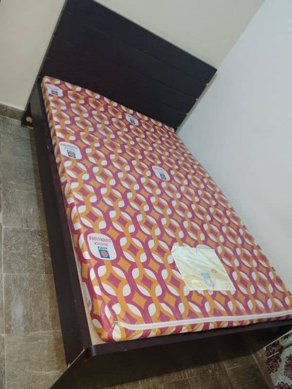 Single Bed with mattress 2