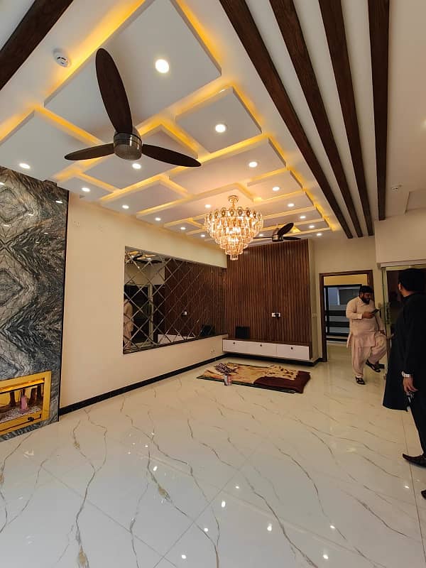 5 Marla Luxury House Available For sale In DHA 9 Town Lahore 11