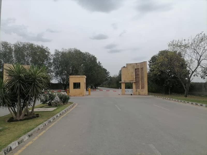 1 Kanal Plot for SALE Most Prime Block Of in Block M 4 Golf Estate 2 Lake City Lahore 1