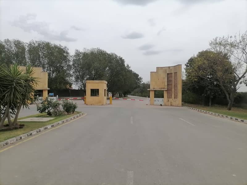 1 Kanal Plot for SALE Most Prime Block Of in Block M 4 Golf Estate 2 Lake City Lahore 2