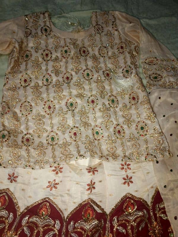 new condition 3500 per suite fancy suit 5