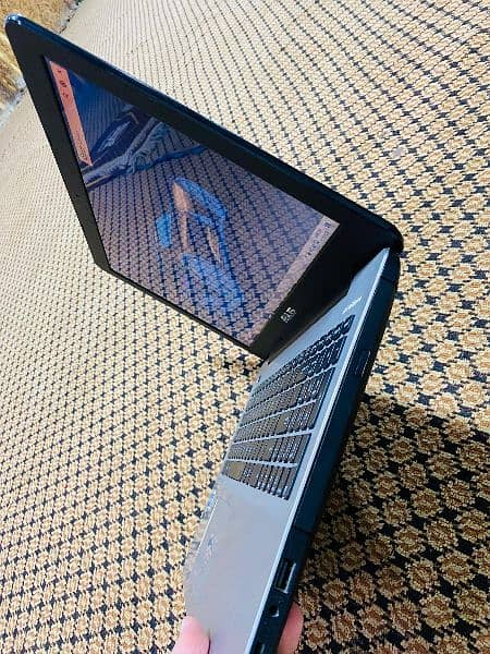 Asus laptop Core i3 Gen 5 8