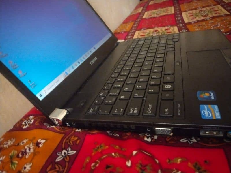 Toshiba Core i3 3Rd Gen 0