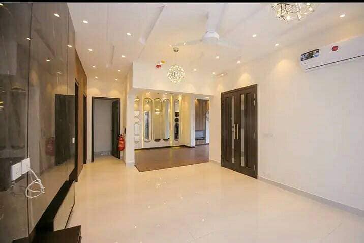 10 Marla Brand New Spanish House For Rent. In DHA Phase 6 Lahore At Super Hot Location. 5