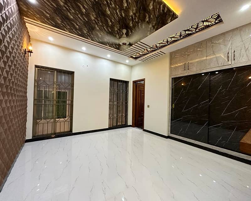 10 Marla brand New House for Rent in Bahria Town C 23