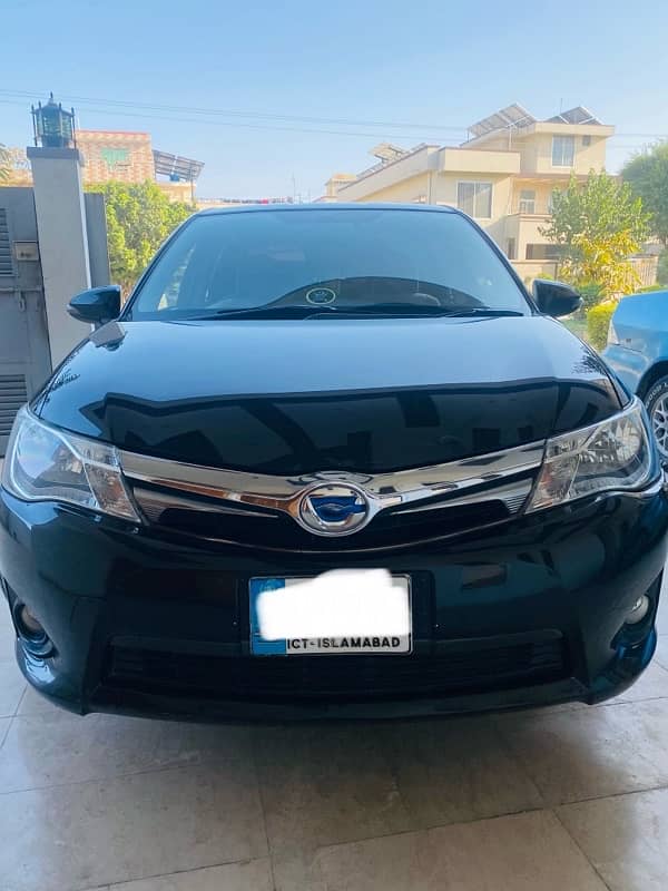 Toyota Corolla Axio 2014 1