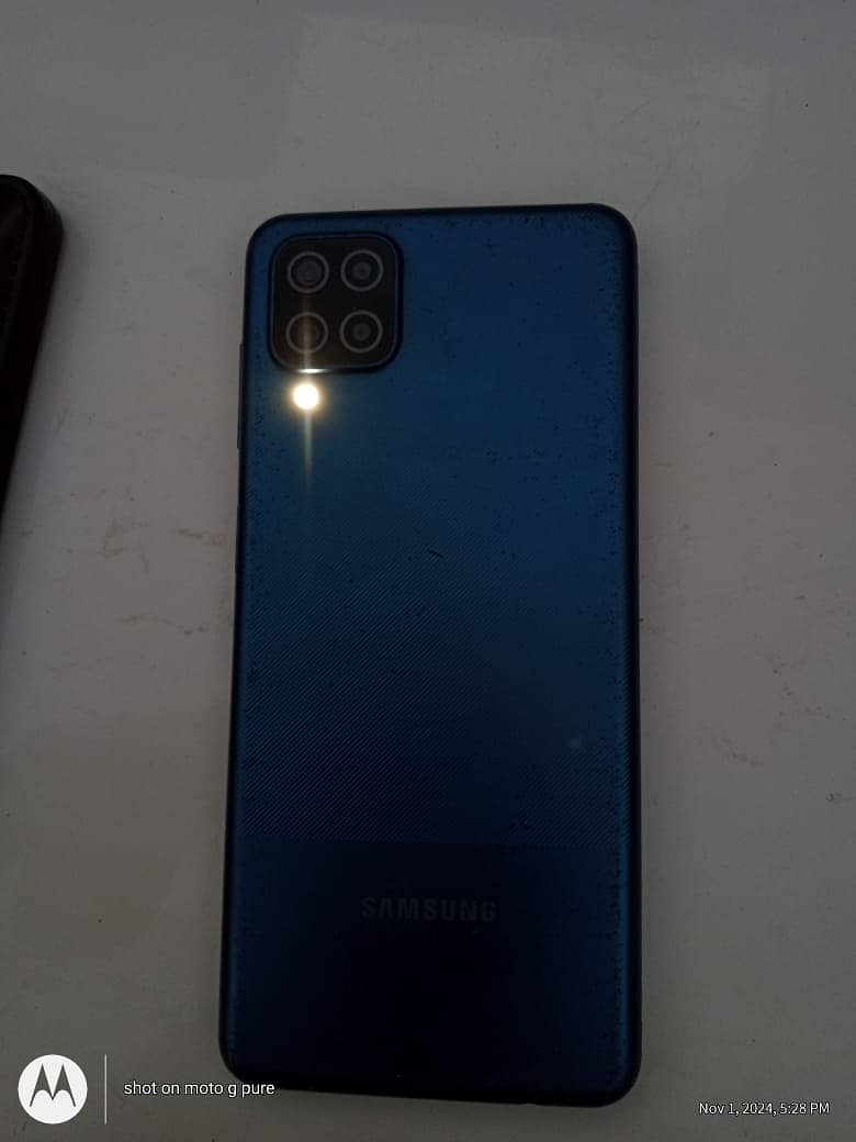 Samsung a12 4