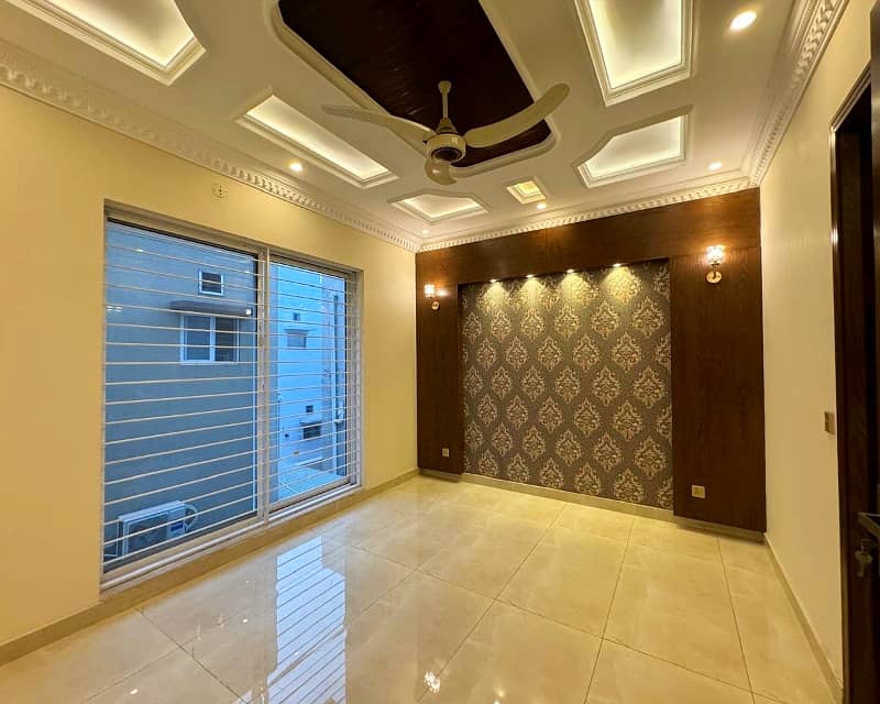 10 Marla brand New House for Rent in Bahria Town 36