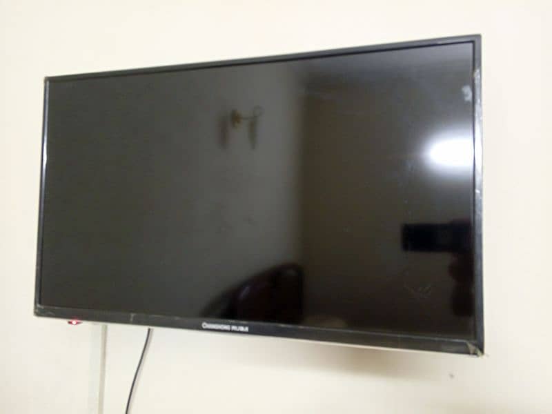 Changhong Ruba  32"LCD for sale 1