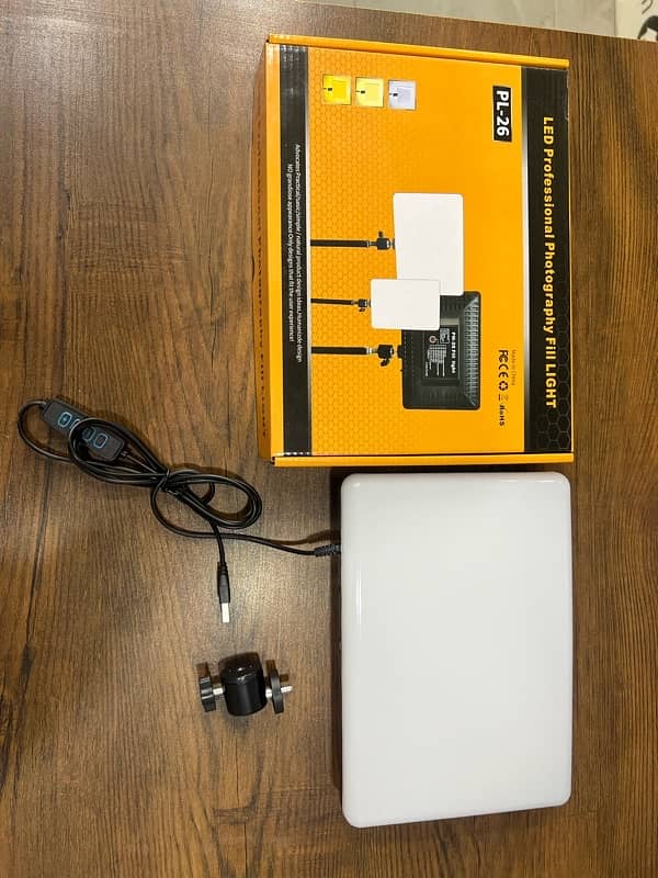 Studio Fill Light Pl 26 With 7 feet Metal Stand 4