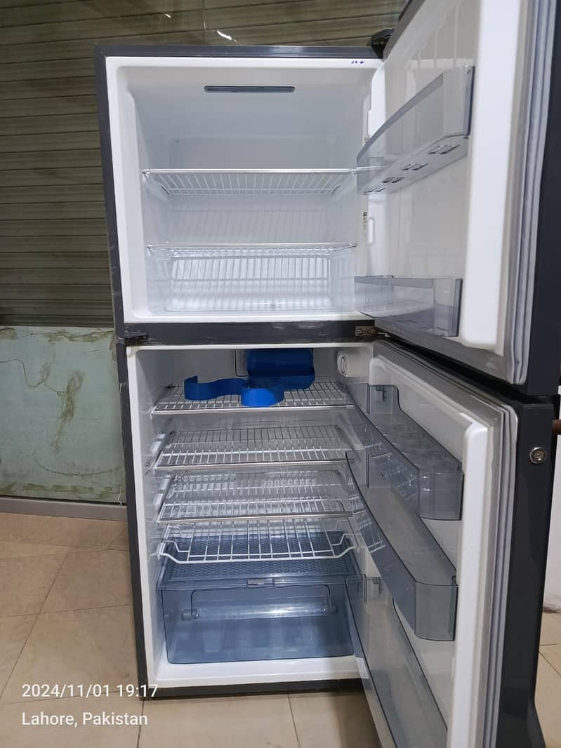 Gree fridge GD LArge jumbo size  (0306=4462/443) wahseet 5