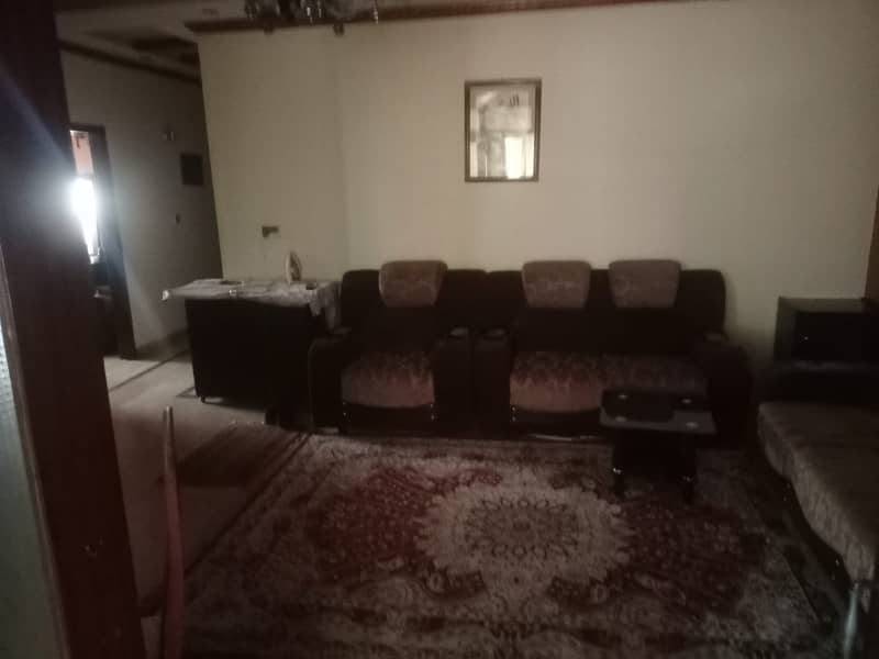 10 Marla Lower Portion Available for Rent In Gulbahar Block Bahria Town Lahore 7