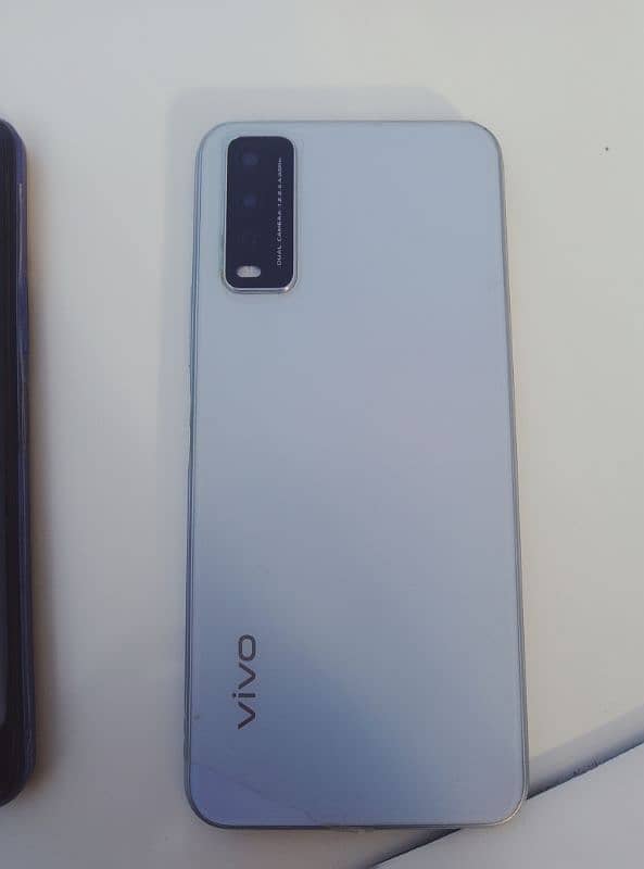 vivo y 12 a light blue color 0