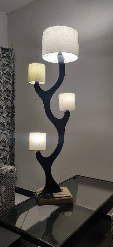 corner tree lamp 1