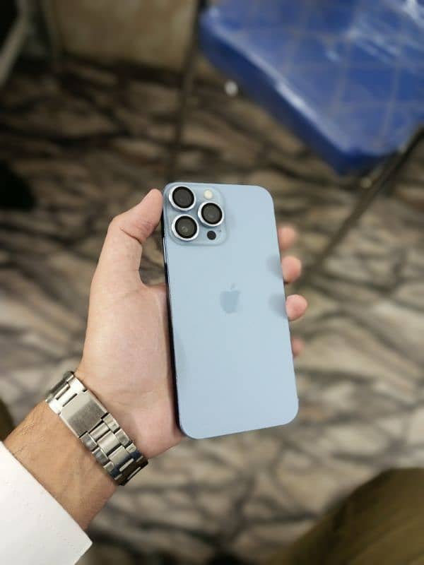 iphone xr converted into 13 pro 1