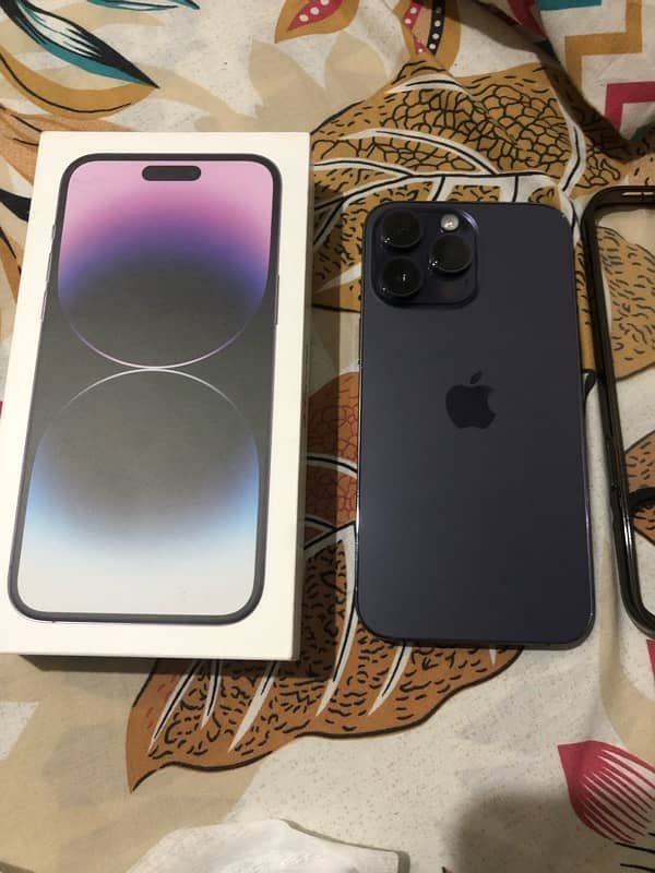 Iphone 14 pro max 10/10 condition with box and cable 7