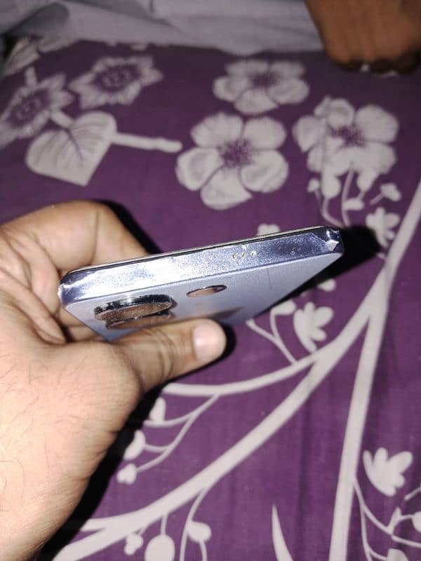 Tecno Camon 20 Diba Charger Available Only Fingerprint Nhi Chalta. 3