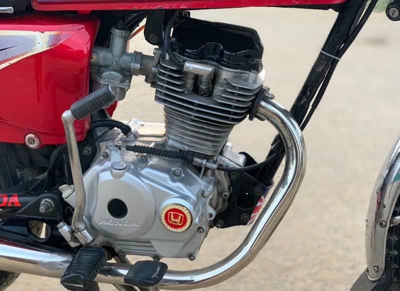 Honda CG125 engine genuine Koi accident Nahin 1