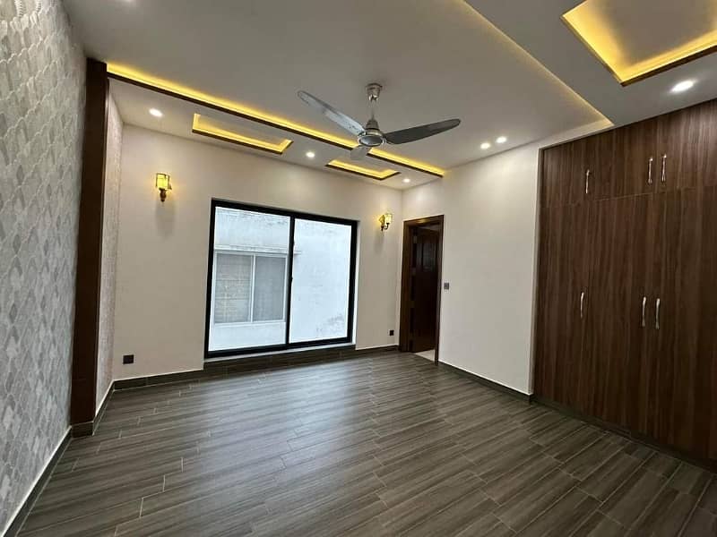 Lakhani Presidency 3 Bed DD West Open Flat For Rent 3