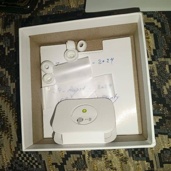 Airpods pro (Redington) 4