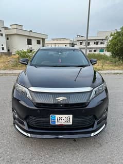 Toyota Harrier 2015