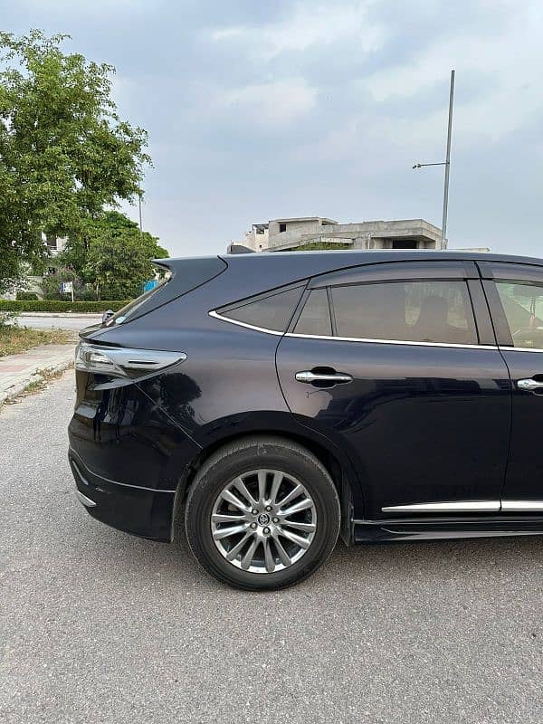 Toyota Harrier 2015 5