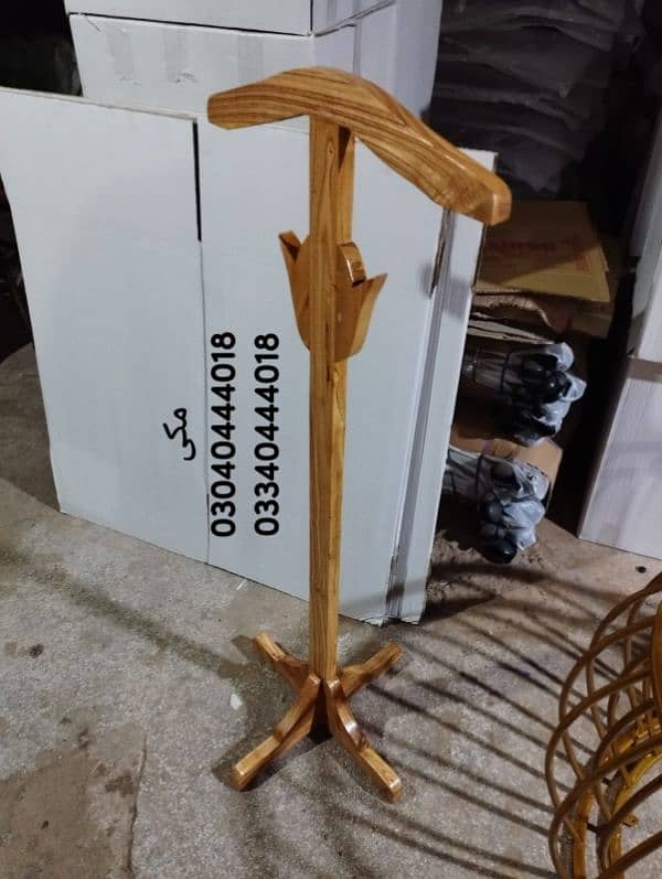 Coat stands/Coat hanger stands/Coat hangers/Cloth stands 3