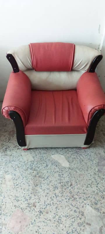 5 Seat Sofa Set in Good Condition 2